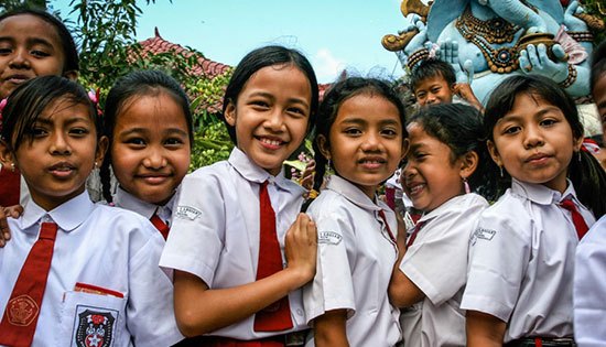 Ini 10 Seragam Sekolah Terbaik di Dunia, Indonesia Masuk Nggak Ya? - Tentik